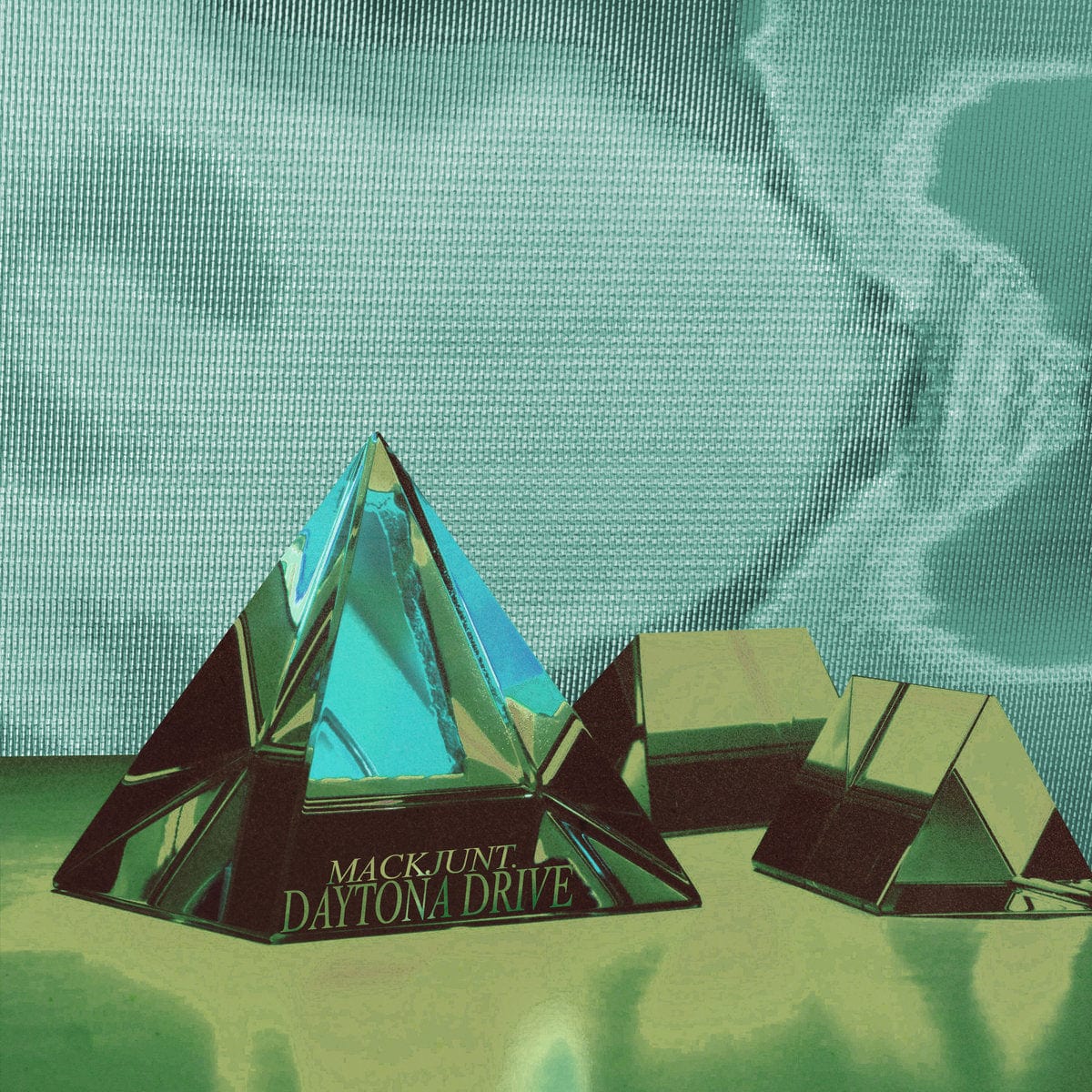 Mackjunt. - Daytona Drive Fat Beats